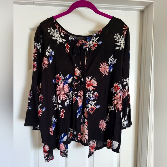 Blouse - Picture 2 of 5